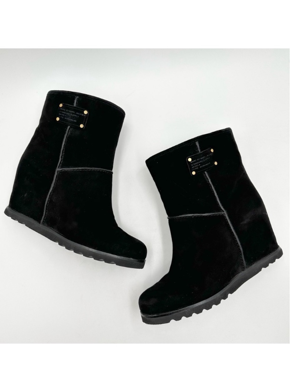 MARC by Marc Jacobs Suede Boot Hidden
Wedge Black Size 39 US 9